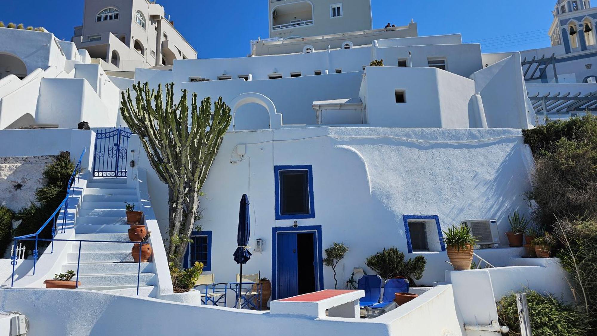 Вилла Cactus Cave House On The Caldera Фиростефани Экстерьер фото